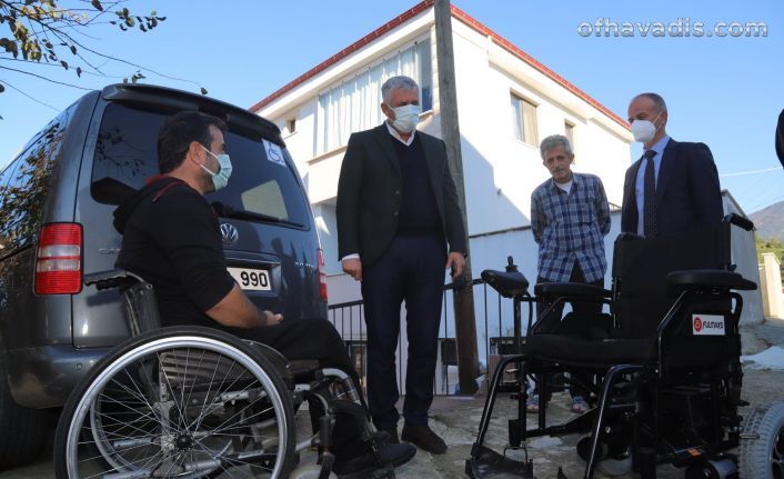 Of Belediyesi tarafından engelli vatandaşlara akülü araç