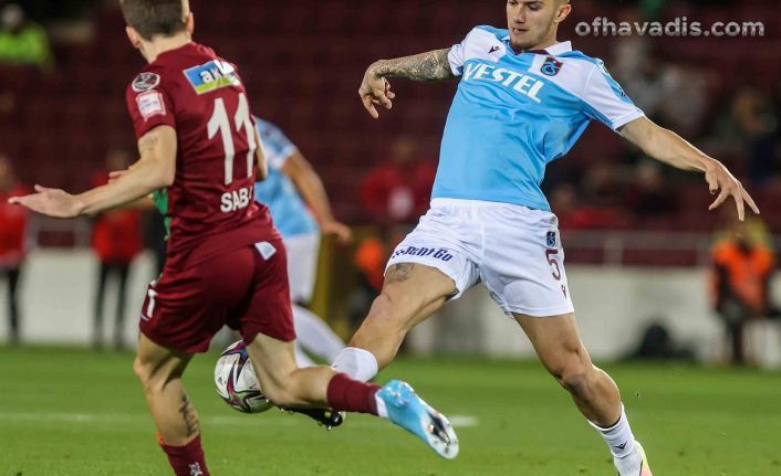 Şampiyon Trabzonspor, Hatayspor ile puanları paylaştı