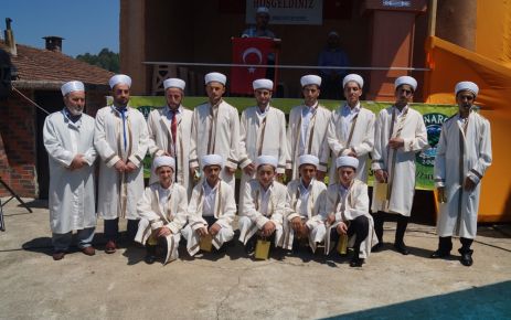 Hayrat Pınarca’da 11 hafız mezun oldu