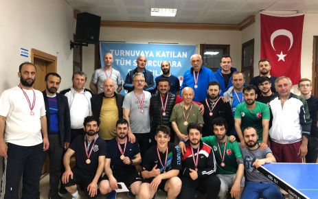 Rize De Masa Tenisi Gencler Gurup Musabakalari Basladi