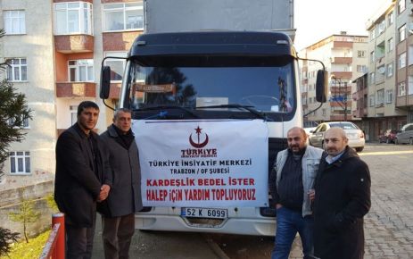 Oflu Esnaf Karaahmetoğlu’ndan Halep’e 1 kamyon yardım