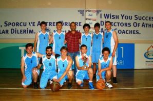 Of Belediye Spor Kulübü Basketbolcu yetiştiriyor