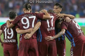 Trabzonspor Alanyaspor’a 3-0’dan maç verdi