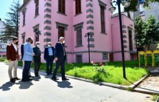 Başkan Zorluoğlu Trabzon Sanatevi’ni ziyaret etti