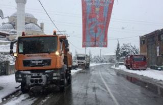 Büyükşehir karla mücadelede 24 saat teyakkuzda