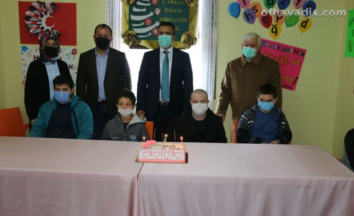 Dayıoğlu Rehabilitasyon Merkezi’nden Engelliler Günü kutlaması