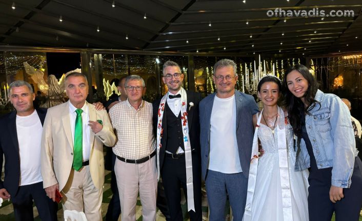 Oflu Öztürk Ailesi ile Akçaabatlı Cevher Ailesinin mutlu günü