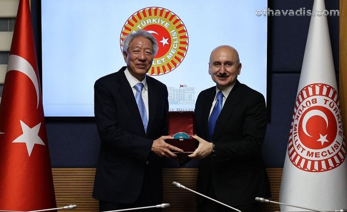 Karaismailoğlu Singapur Kıdemli Bakanı Teo Chee Hean’ı ağırladı