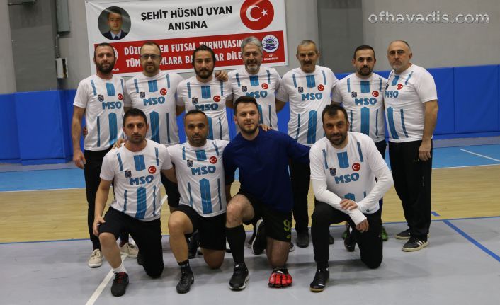 Şehit Hüsnü Uyan Futsal Turnuvasında yarı final heyecanı