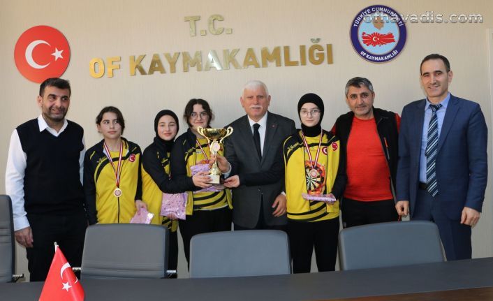 Cumapazarı Ortaokulu Trabzon Dart Şampiyonu