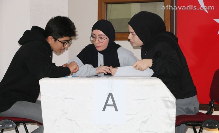 Şehit Necmi Çakır Anadolu Lisesi öğrencileri bilgide yarıştı