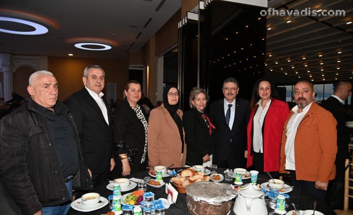 716 mahallemize hizmet götüreceğiz