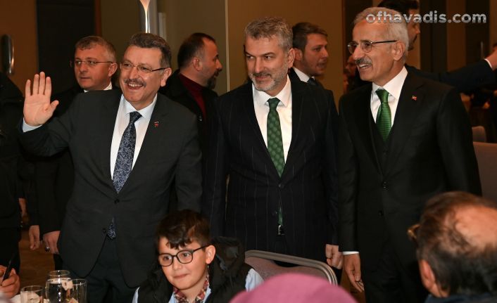 Bakan Uraloğlu Trabzon Teşkilatıyla iftarda buluştu