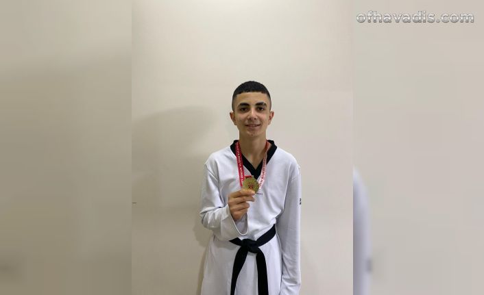Büyükşehir sporcuları madalyaya doymuyor