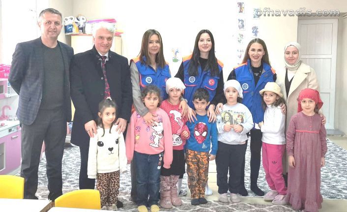 İzmirli hayırseverlerden Oflu öğrencileri ısıtan iyilik