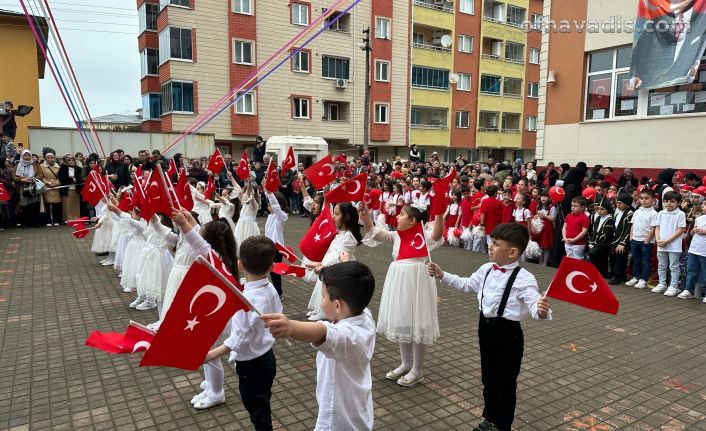 23 Nisan Ulusal Egemenlik ve Çocuk Bayramı Of’ta kutlandı
