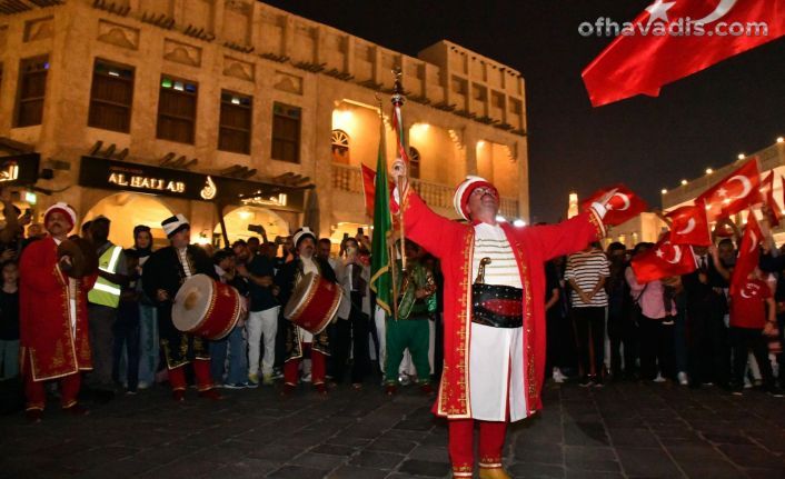 Doha caddelerinde Trabzon rüzgarı esiyor