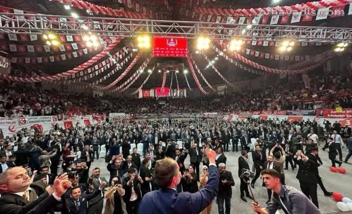 Güneş balçıkla sıvanmaz