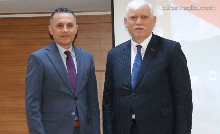 Öğretmenlere etik eğitimi semineri