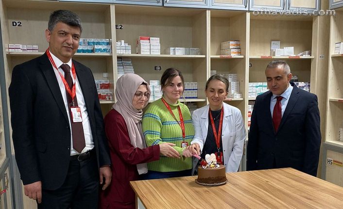 Of Devlet Hastanesi'nde Eczacılık Günü