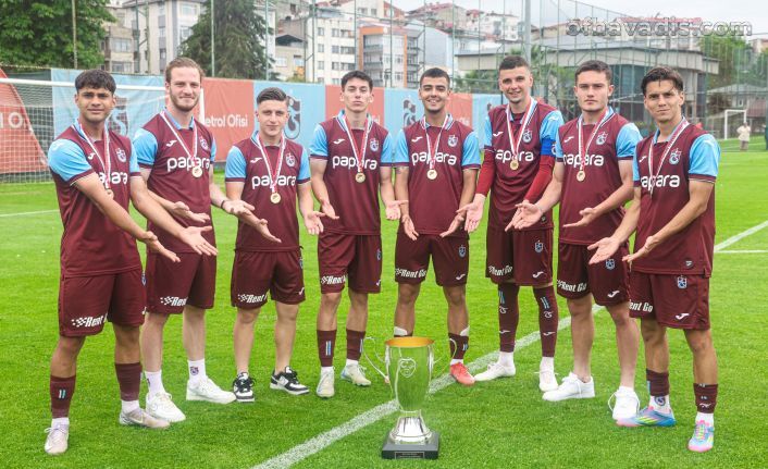 Şampiyon galibiyetle bitirdi
