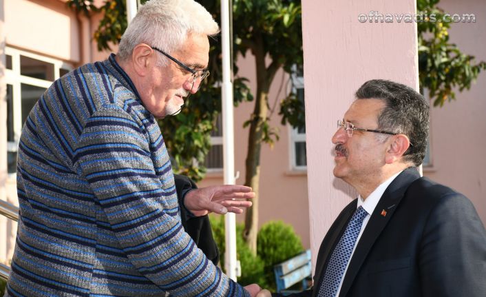 Başkan Genç'ten huzurevi sakinlerine bayram ziyareti
