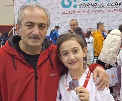 Oflu Karatecilerden 1 altın 1 gümüş ve 4 bronz madalya