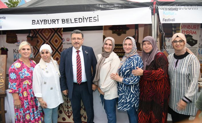 Üreten kadınlarımıza destek vermek görevimizdir