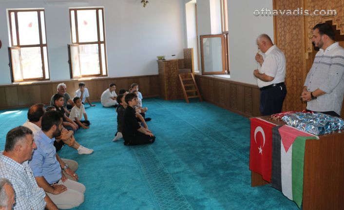 Yaz Kur’an Kursu’nda başarılı öğrenciler ödüllendirildi