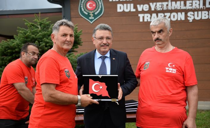71 şehidin adı anıtlaştırıldı
