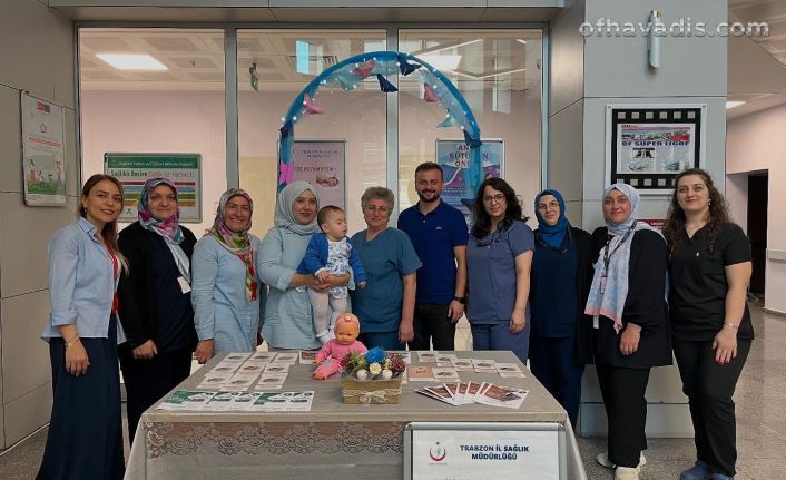 Anne sütü, bebek için en değerli besindir