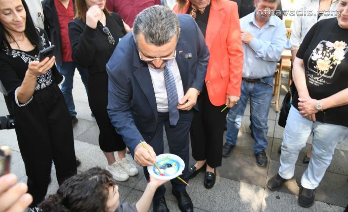 Sokakta yaşayan her canlının sahibi olmalı
