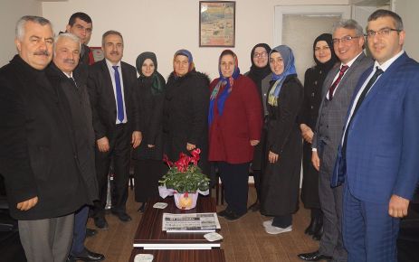 AK Parti Of Havadis’in Gazeteciler Gününü kutladı