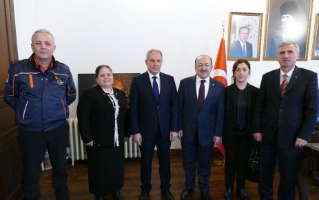 Başkan Gümrükçüoğlu STK yetkililerini kabul etti 