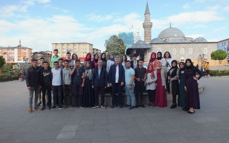 Of Anadolu Lisesi öğrencilerinden tarihe yolculuk
