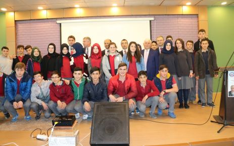Oflu Dekan Sadıkoğlu’ndan Oflu Öğrencilere hayat dersi