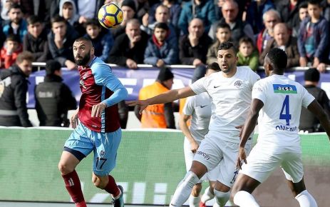 Trabzonspor Kasımpaşa’yı 3 golle geçti