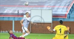 Trabzonspor açılış maçında Beşiktaş’a mağlup oldu