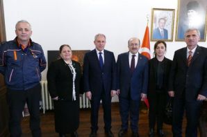 Başkan Gümrükçüoğlu STK yetkililerini kabul etti 