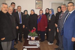 AK Parti Of Havadis’in Gazeteciler Gününü kutladı