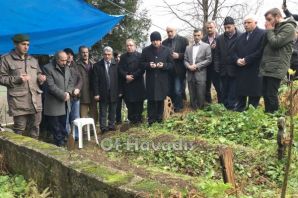 Gazeteci Halil Bayram mezarı başında anıldı