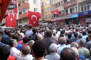 Şehit Komiser Ahmet Çamur’u binler uğurladı