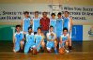 Of Belediye Spor Kulübü Basketbolcu yetiştiriyor
