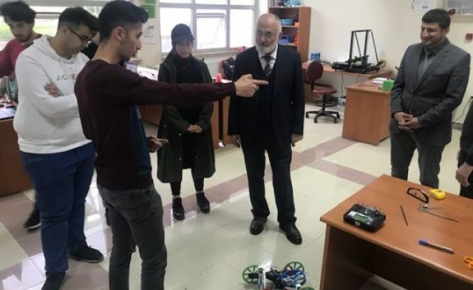 Mustafa Yeşilyurt’tan Teknoloji Fakültesine ziyaret