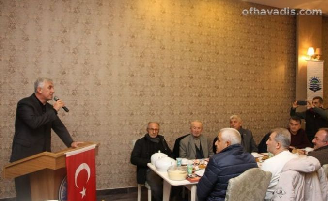 Başkan Sarıalioğlu iftar sofrasında esnaflarla buluştu